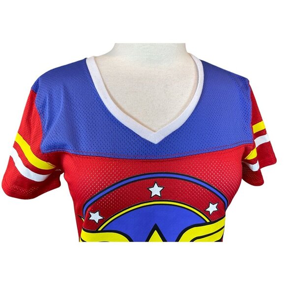 DC Comics Originals Wonder Woman Short Sleeve Mesh V-Neck Jersey Top Ladies Med - Picture 3 of 7